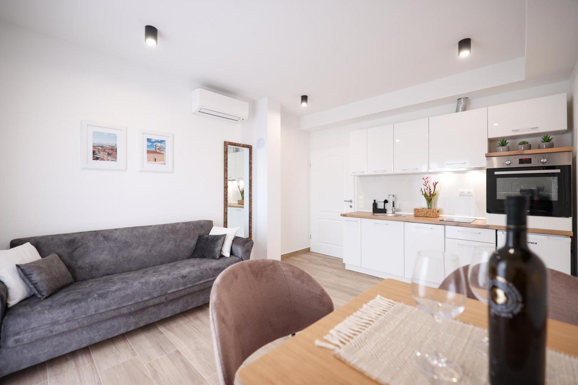 Duo Soles - Apartments With Private Parking Near Zadar Murvica  Exterior foto