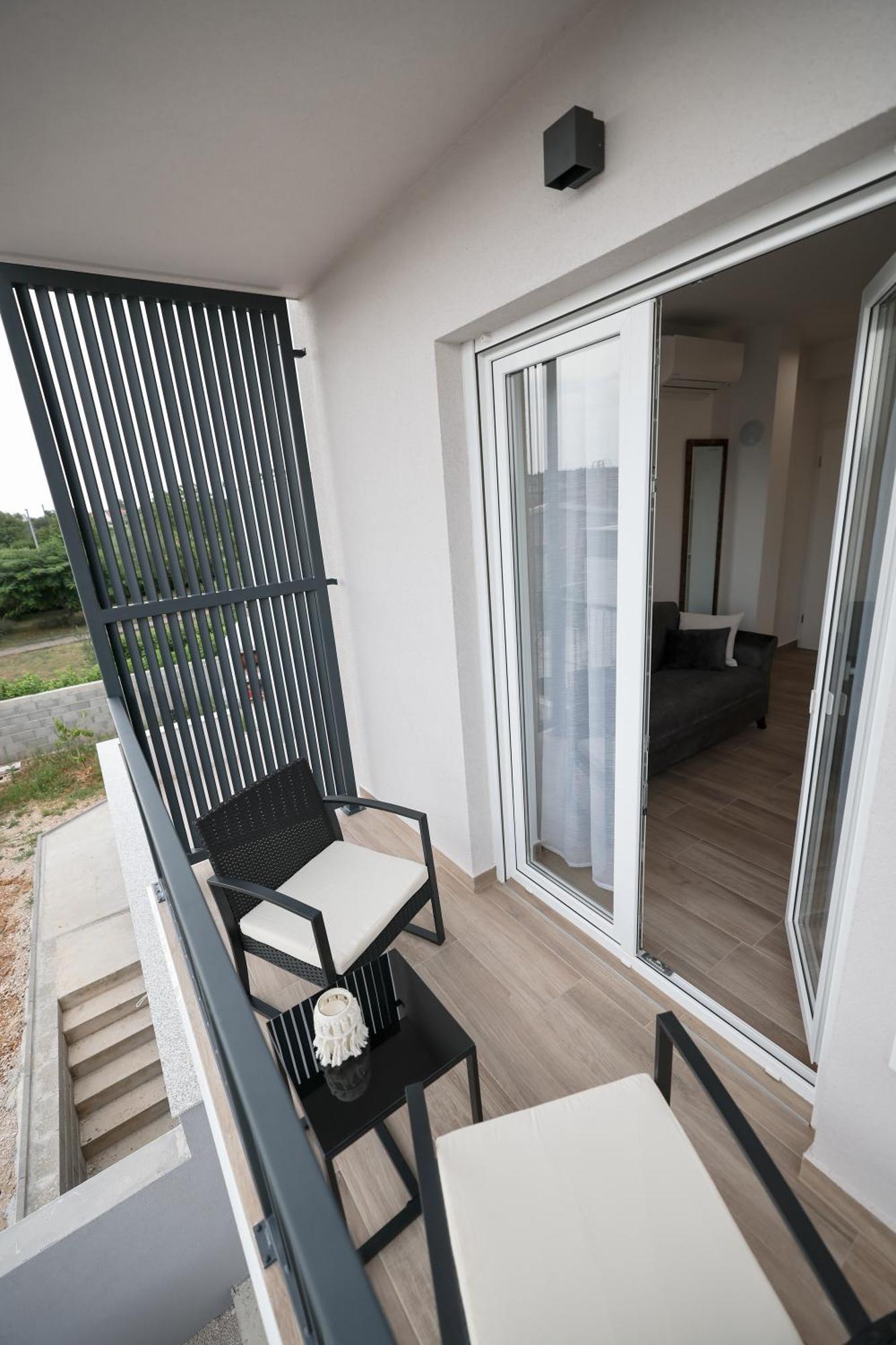 Duo Soles - Apartments With Private Parking Near Zadar Murvica  Exterior foto