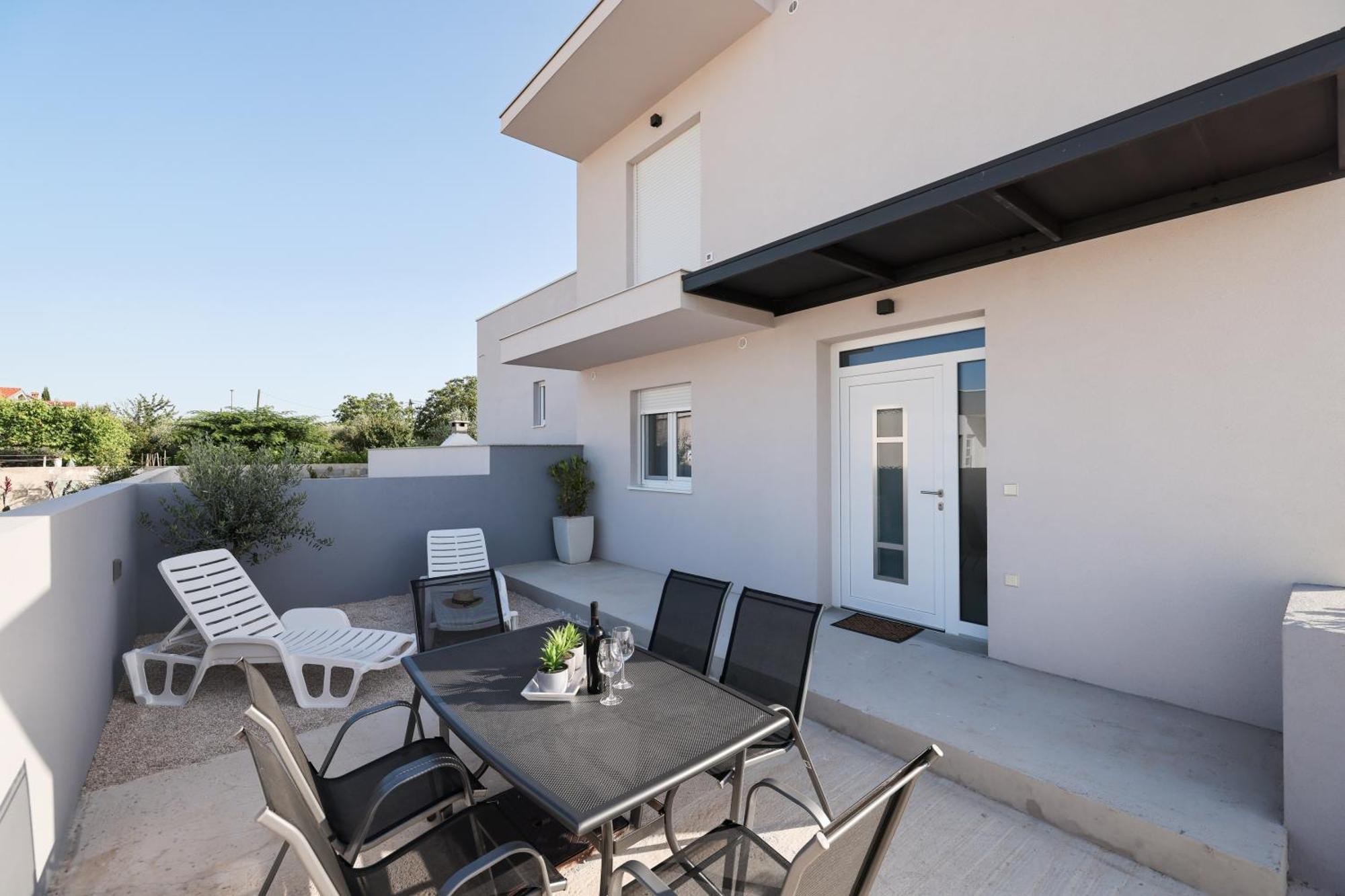 Duo Soles - Apartments With Private Parking Near Zadar Murvica  Exterior foto